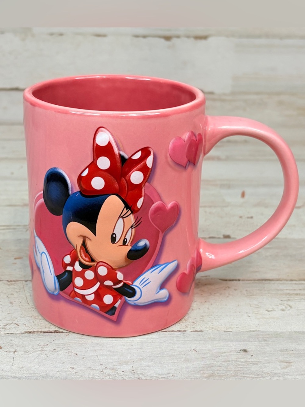 Disney Coffee Mug Cup Ceramic Pink 3D Minnie Mouse Hearts Jerry Leigh 

.